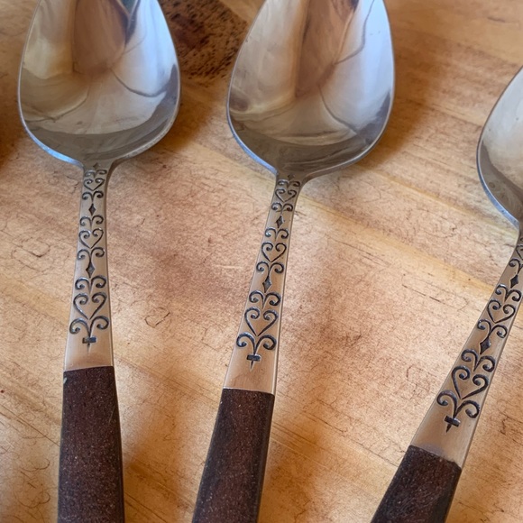 Vintage 24 Piece Flatware set- stainless steel with wood handle. Modern Danish - Picture 13 of 15